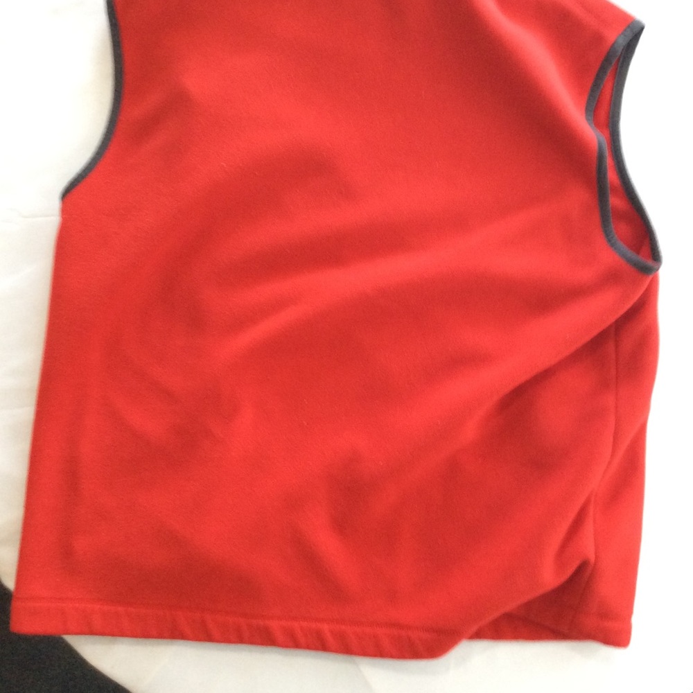 GAP vest - Picture 3 of 5